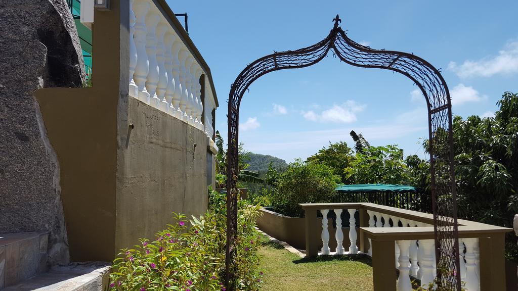Hibiscus House Seychelles Self Catering Apartamento Victoria Exterior foto