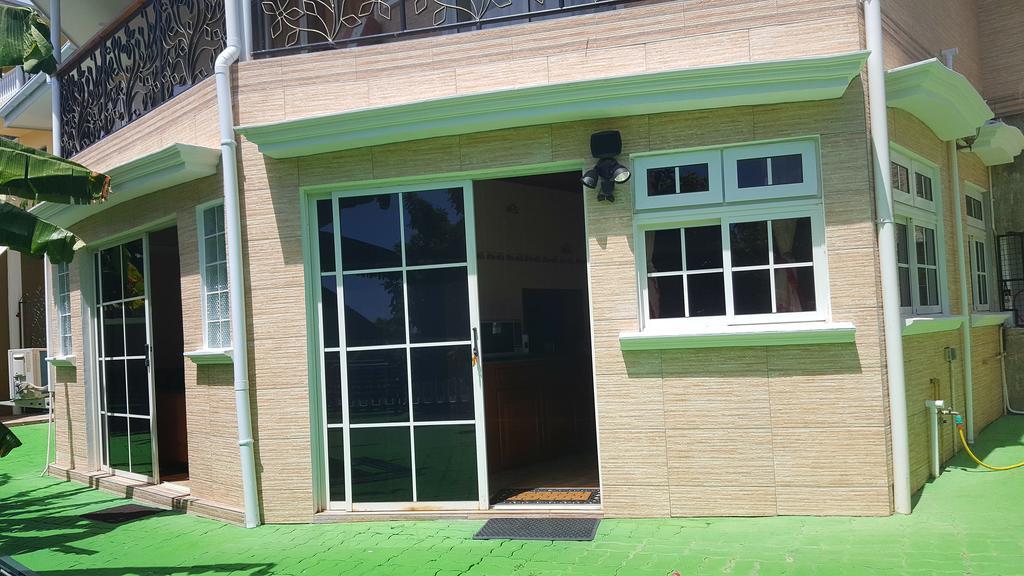Hibiscus House Seychelles Self Catering Apartamento Victoria Exterior foto