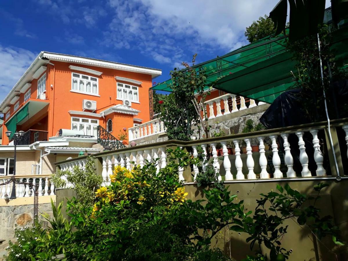 Hibiscus House Seychelles Self Catering Apartamento Victoria Exterior foto